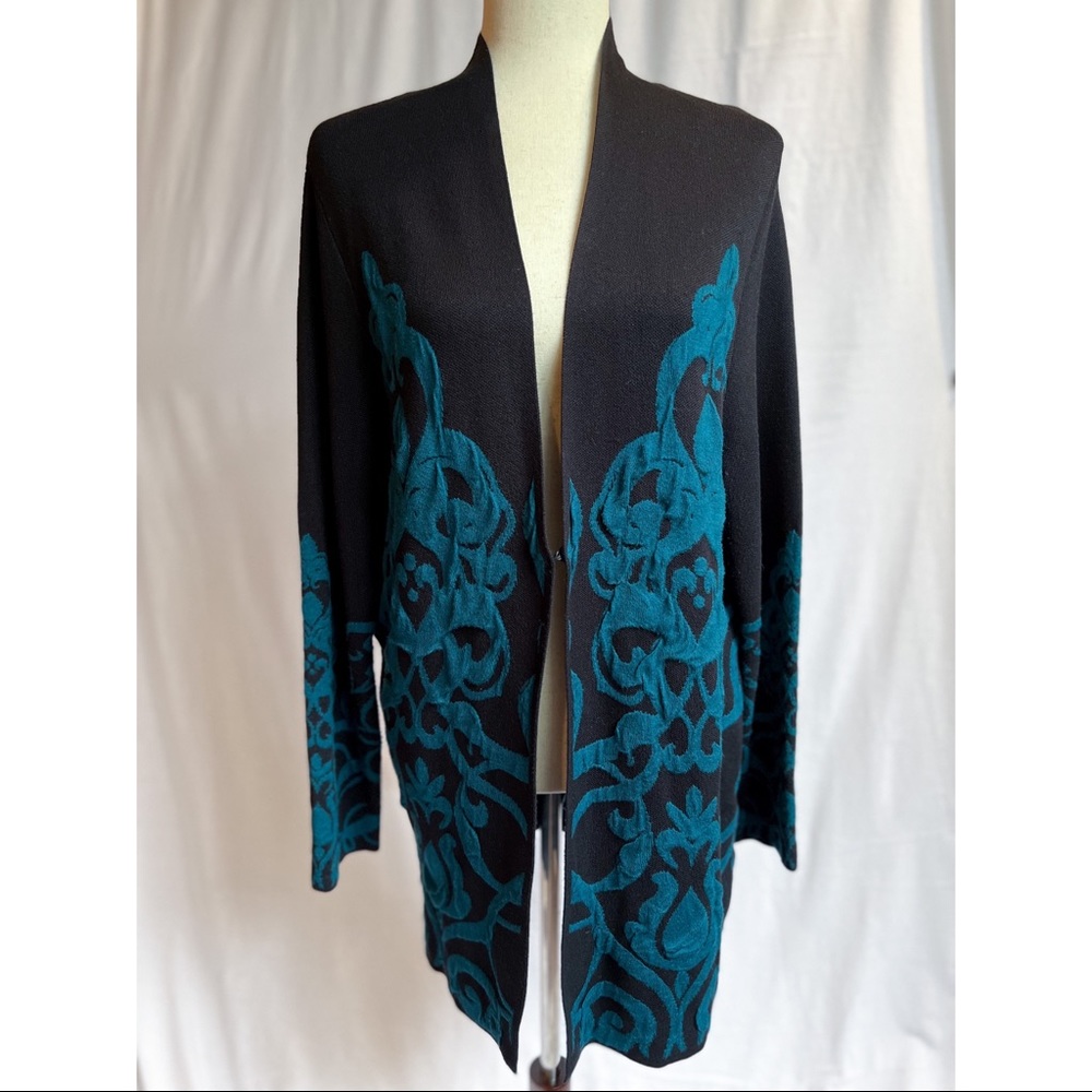 [SOLD] CHICOS Black Long-Sleeve Cardigan with Blue Design